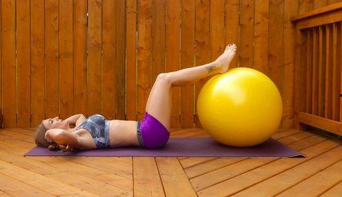 瑜伽球瑜伽视频,跟随视频轻松入门