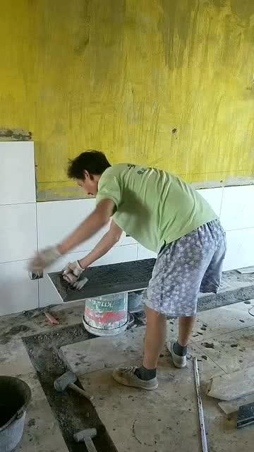 贴砖视频,跟随贴砖视频探索家居装修新境界