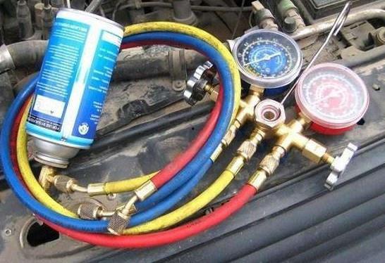 汽车空调加氟视频,视频教学解析