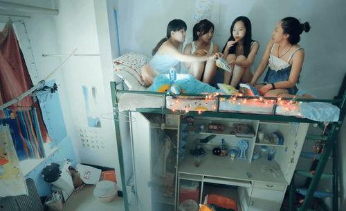 学生宿舍视频,揭秘学生日常点滴