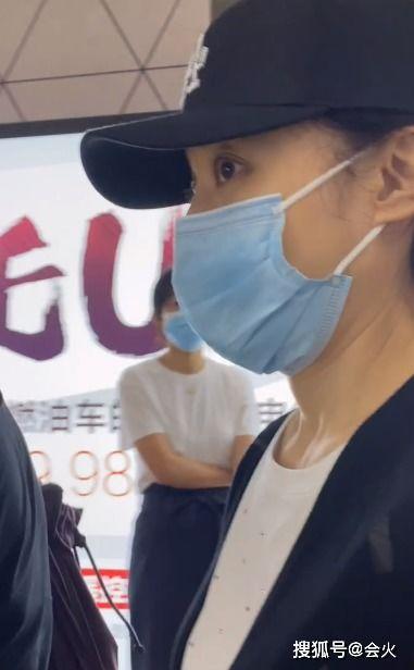 捶腰视频,跟着视频轻松捶腰养生法