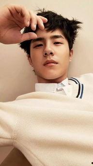 易烊千玺和杨幂吃瓜爆料,娱乐圈幕后真相大揭秘