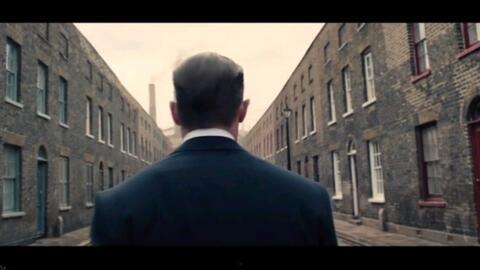 西装暴徒视频,揭秘街头传奇的神秘面纱