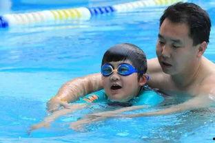 小孩游泳视频大全,儿童游泳视频集锦赏析