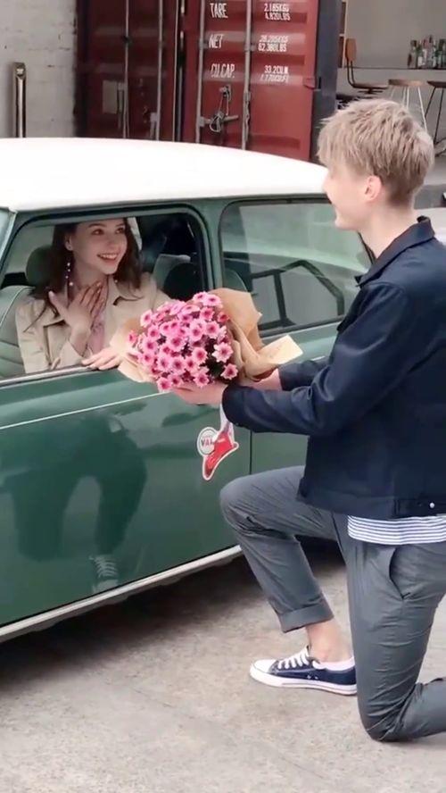 陷车视频,揭秘事故瞬间与应对策略