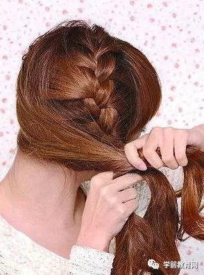 麻花辫教程视频,跟随教程视频打造时尚发型