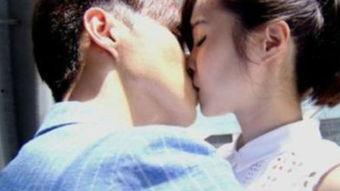 女生亲男生视频,女生亲男生视频幕后故事揭秘