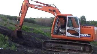 挖掘机作业视频,高效施工的钢铁巨兽风采