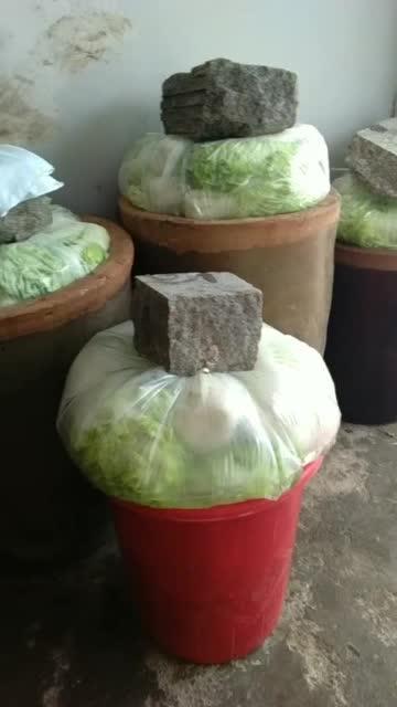 腌酸菜的视频,传统美味，简单易学！