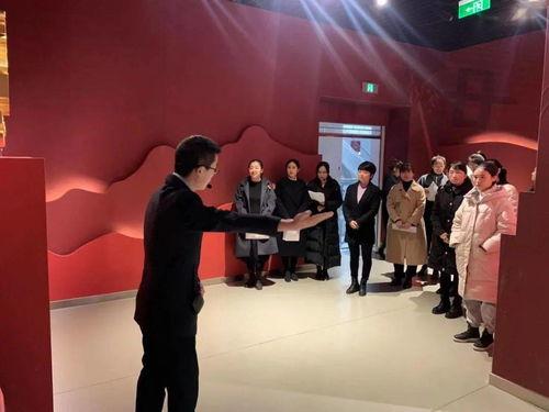 讲解员讲解视频,讲解员带你领略视频中的文化瑰宝