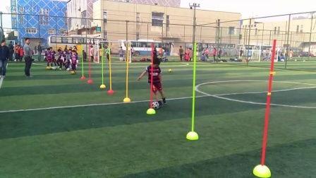 小学生足球视频,小学生足球视频精彩瞬间回顾