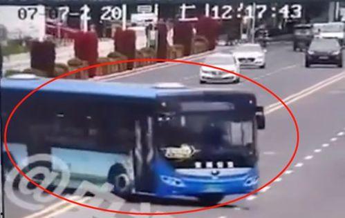 公车视频,日常公务出行细节全记录