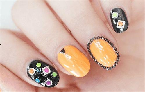 美甲的视频,跟随视频轻松打造时尚指尖艺术