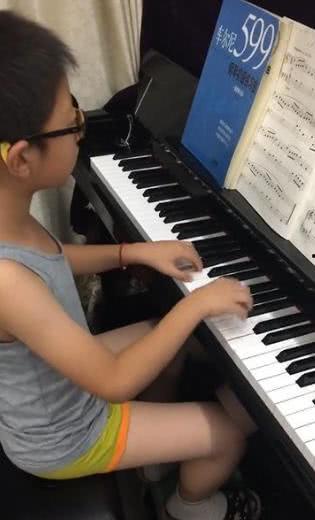 小步舞曲钢琴教学视频,轻松入门，优雅演绎古典旋律