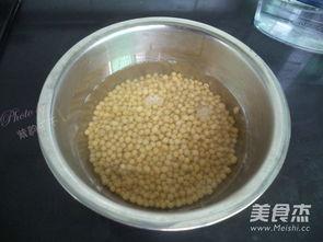 炒黄豆视频,家常美味制作教程